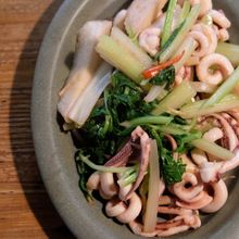台湾家庭料理「セロリとイカのあっさり炒め」