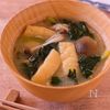 【しめじと小松菜のお味噌汁】シンプルでおいしい♪の工程2
