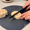 しいたけでうまみUP！10分で完成【甘辛鶏れんこん丼】の工程1