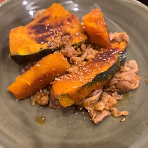 surgの作ってみた!投稿(甘辛がご飯に合う！かぼちゃと豚肉のごま照り焼き)