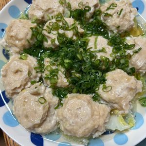 ゆくゆくの作ってみた!投稿(【白菜と鶏だんごのスープ煮】レンジで1発！旨みたっぷり♡)