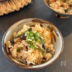 ひと手間で味しみしみ♪【山菜としめじの炊き込みごはん】