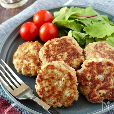 シャキシャキ食べ応え♪れんこん入り味噌マヨ豚つくね