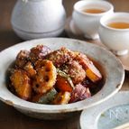 ご飯もお酒もすすむ！たっぷり根菜と肉団子の甘辛おかず