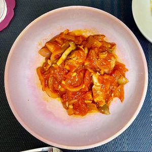 usaの作ってみた!投稿(【鶏肉のトマト煮込み】簡単!濃厚トマトソースが絶品♩)