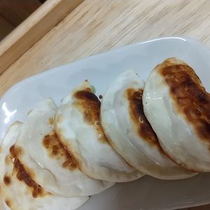 とまっちょ嫁の作ってみた!投稿(パリットロ〜で絶品♡【カニクリーム揚げ餃子】)