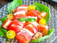 【５分で副菜！】トマトとカマンベールチーズの変わりカプレーゼ