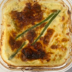 デデン・デン・デデンの作ってみた!投稿(【エビアボカドのクリーミーたらこグラタン】とろ〜り濃厚♡)