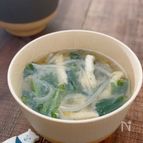 小松菜ともやしと油揚げの味噌汁