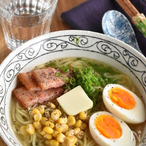 【松茸のお吸い物で塩ラーメン】何度もリピしたくなる!