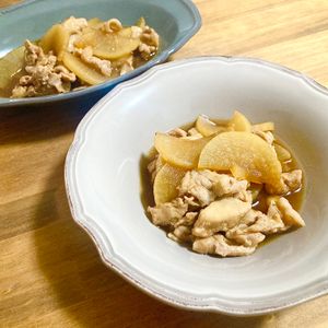 ゆかりの作ってみた!投稿(【大根と豚こま肉の煮物】甘辛煮物の黄金比！食材置き換えOK！)