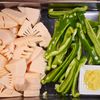 ヘルシー和食のお惣菜♪筍とピーマンの生姜醤油おかか和え🤭の工程1