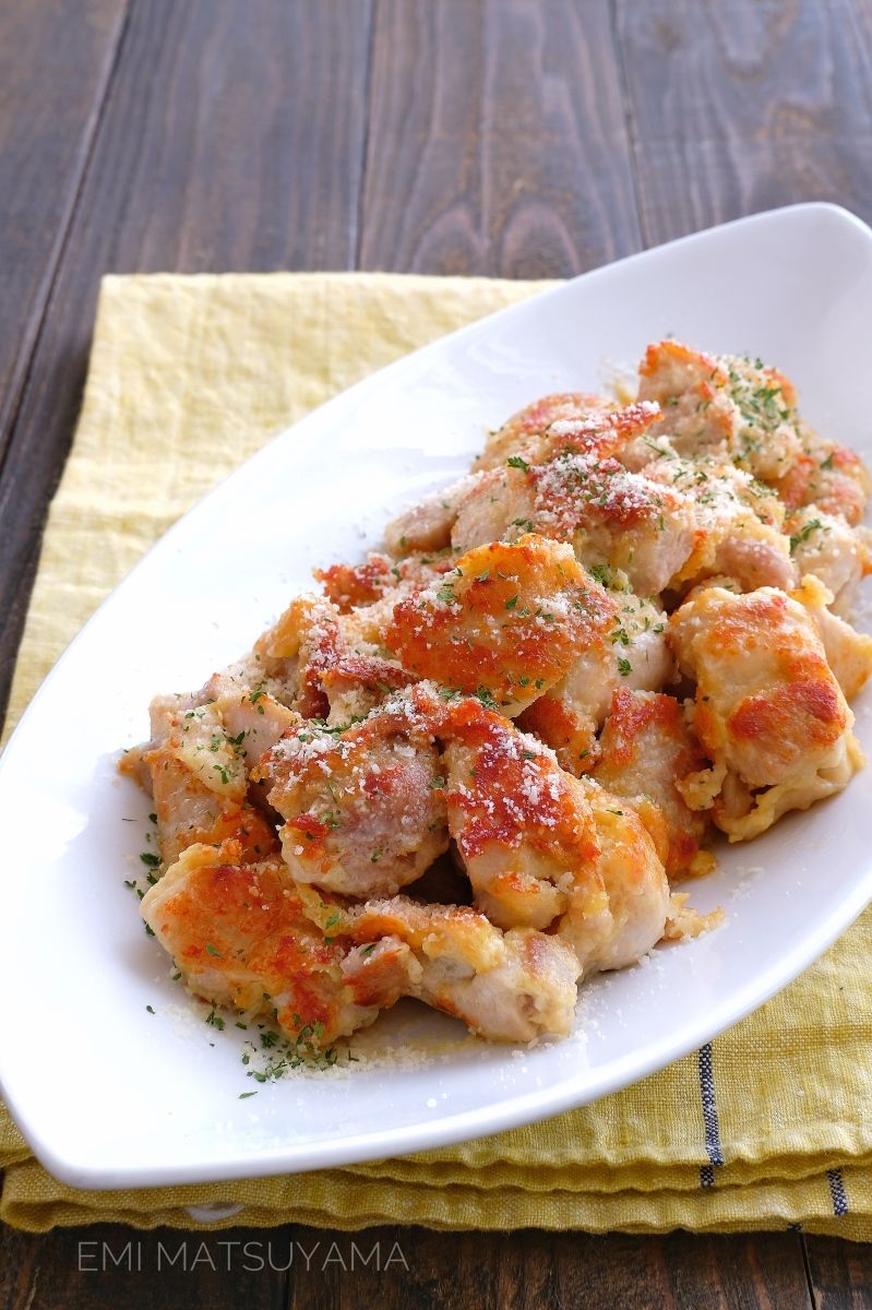 鶏肉のピカタ風粉チーズ焼き レシピサイトnadia