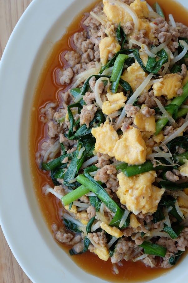 もやし入り♪豚ニラたま炒め】かさ増し食材でコスパ抜群