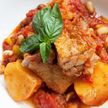 パリパリチキンとゴロッとじゃがいものチリトマト煮