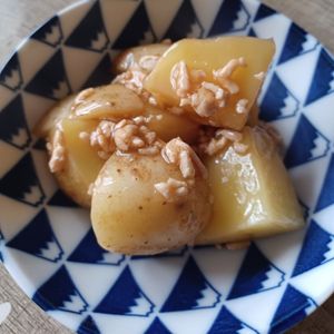 すずこの作ってみた!投稿(新じゃがのそぼろあん)