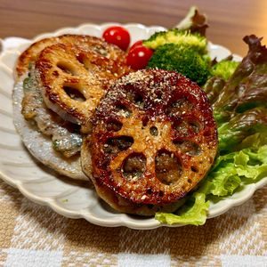 ロミミの作ってみた!投稿(れんこんと豚ひき肉の挟み焼き(動画あり))