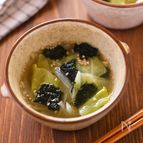 【キャベツと海苔の中華スープ】韓国のりの風味がいい♪