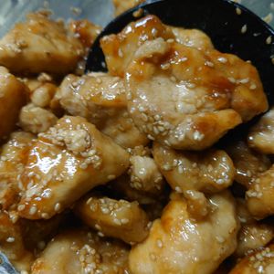 1495512の作ってみた!投稿(油は大さじ2♪むね肉で作る♪『揚げない鶏唐の甘酢ごまあえ』)