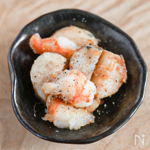シンプルな味付けでOK!エビと長芋のしょうゆ炒め