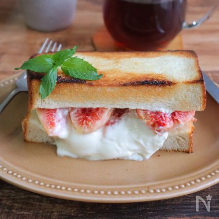 いちじくとマスカルポーネチーズのハニートースト By おおもと のりこ 大本紀子 レシピサイト Nadia ナディア プロの料理家のおいしいレシピ