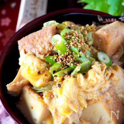 【食べ応えガッツリ丼】厚揚げでボリュームきつねどんぶり