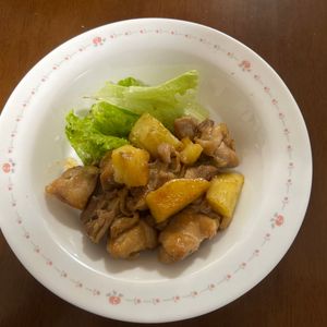たまシャルルの作ってみた!投稿(【ガリバタチキン】ごはん泥棒！鶏もも肉×じゃがいも×にんにく)