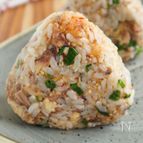 栄養たっぷり◎いわし缶とキムチのおにぎり