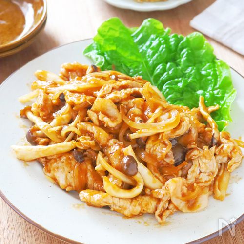 ご飯が進む♪【豚こまとしめじのハヤシ炒め】お弁当にも◎