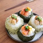 キッチンバサミだけで包丁いらず！具沢山おにぎり