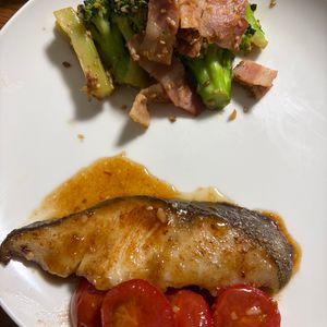 まさの作ってみた!投稿(ワンパン10分【白身魚のトマトバター醤油ソテー】ご飯すすむ♩)