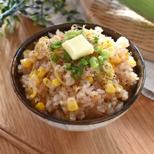 ガツンと系で箸が進む！【ガーリックとうもろこしご飯】