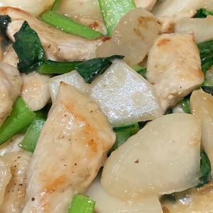 すみれの作ってみた!投稿(鶏肉とかぶの白だし炒め)