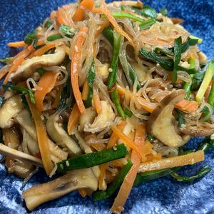 あっこの作ってみた!投稿(節約副菜☆『チャプチェ風しらたき』)