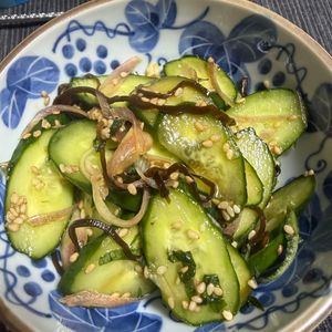 ゆっこの作ってみた!投稿(きゅうりと塩昆布の香味漬け【#作り置き#お弁当#ポリ袋】)