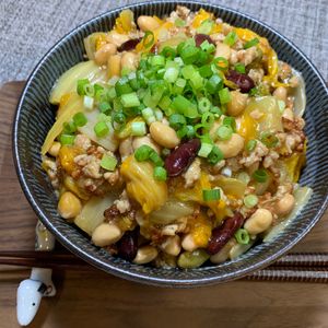 楽ラク手抜キッチン🐶🐾の作ってみた!投稿(豆と白菜と鶏そぼろのあんかけ丼)
