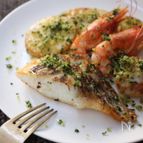 魚介とじゃがいもの蒸し焼き