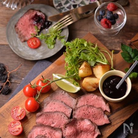 ローストビーフ ブルーベリーソース添え By 長田 絢 レシピサイト Nadia ナディア プロの料理家のおいしいレシピ