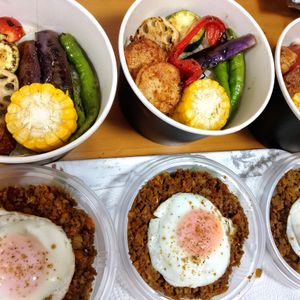 花桃の作ってみた!投稿(簡単ドライカレー!作り置きにも!)