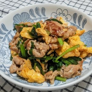 *fuwaomochi*の作ってみた!投稿(ガッツリ食べたいご飯が進む味♡『豚ニラたま』)