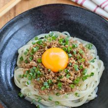 5分で完成!すき焼のたれで作る♡甘旨肉うどん