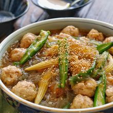 戻し不要!*鶏団子とオクラとヤングコーンの春雨煮込み*
