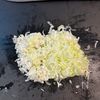 ニラとひき肉のあんかけ丼の下準備