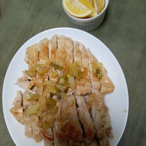 鶏皮坊主の作ってみた!投稿(外パリッ、中ジューシー【鶏肉のねぎ塩レモンステーキ】)