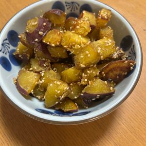 1200116の作ってみた!投稿(揚げずにできる簡単おやつ♡『ころころバター大学芋』)