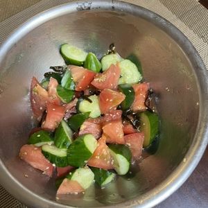Hikeyの作ってみた!投稿(飲み干す旨さ♡【トマトときゅうりの旨だしサラダ】)