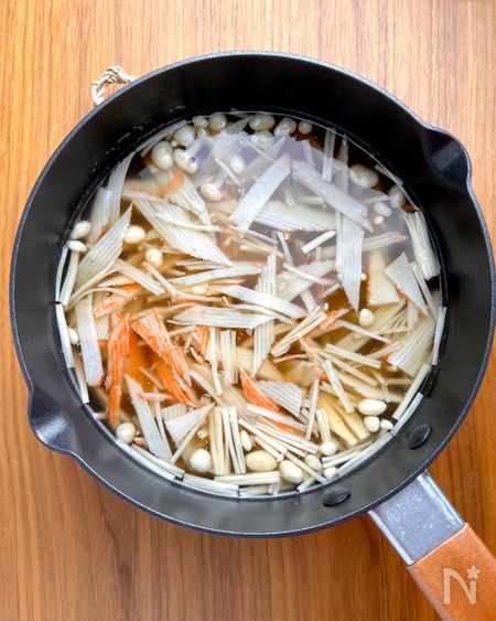 うどんのスープを作る