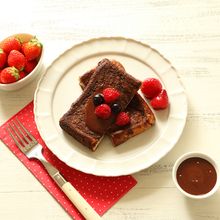 濃厚ホットチョコソースで心も体も温まるショコラフレンチトースト