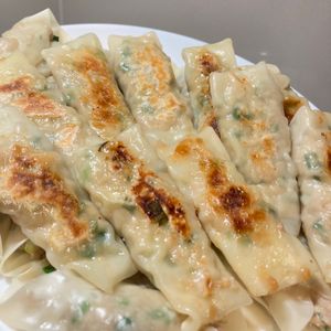 すみれの作ってみた!投稿(【ニラもやし棒餃子】包まず簡単♡手軽に作れるおうち餃子♪)