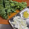 春菊と鶏だんごのぽかぽかねぎ生姜スープの工程2